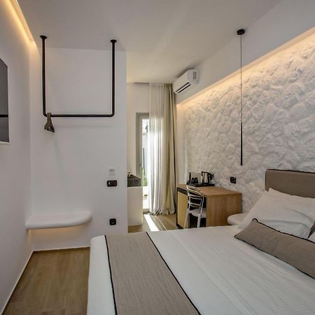 Levantes Luxury Suites I Tínos Eksteriør billede